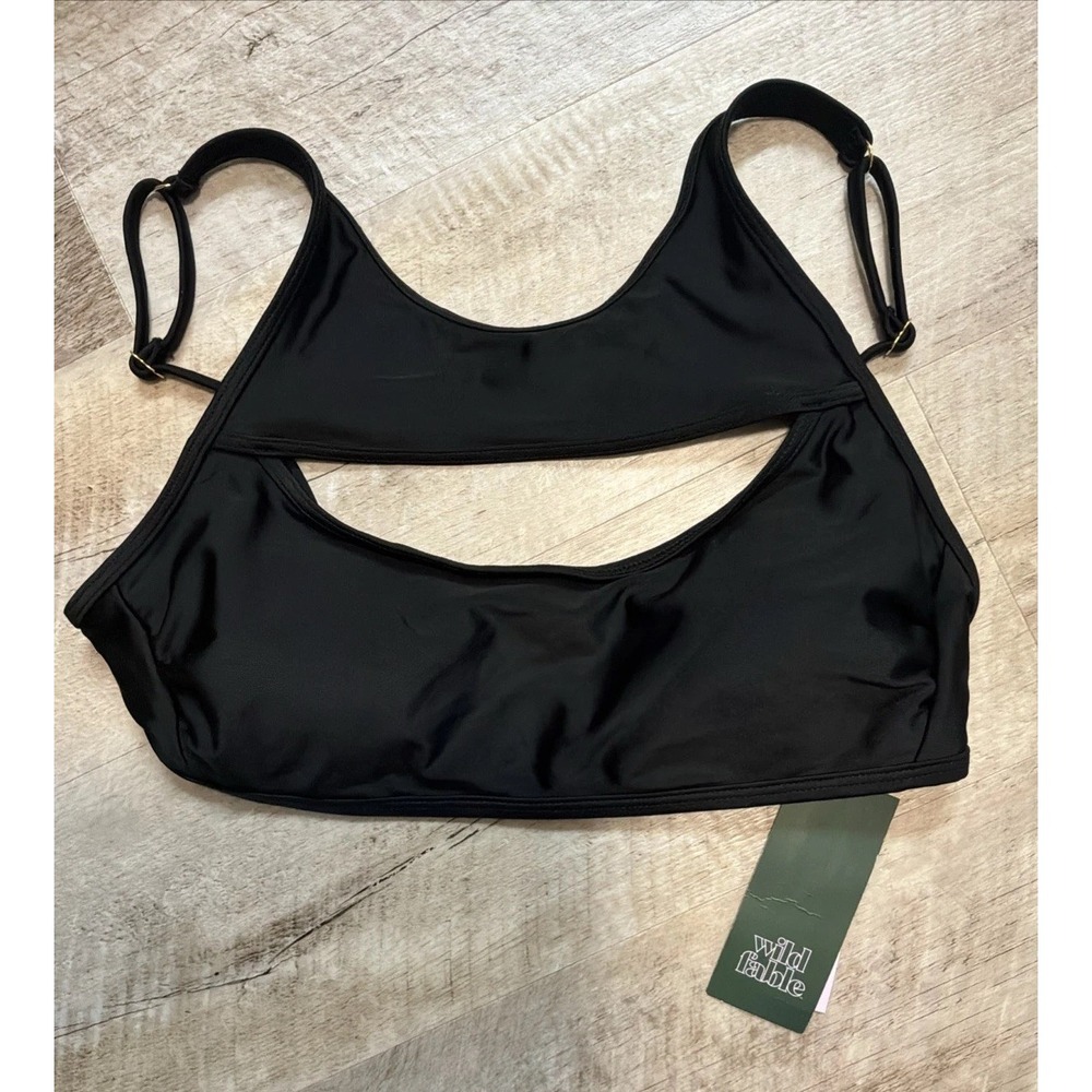 NWT Wild Fable Women's‎ Peek A Boo Bikini Top Swimwear Black Size S